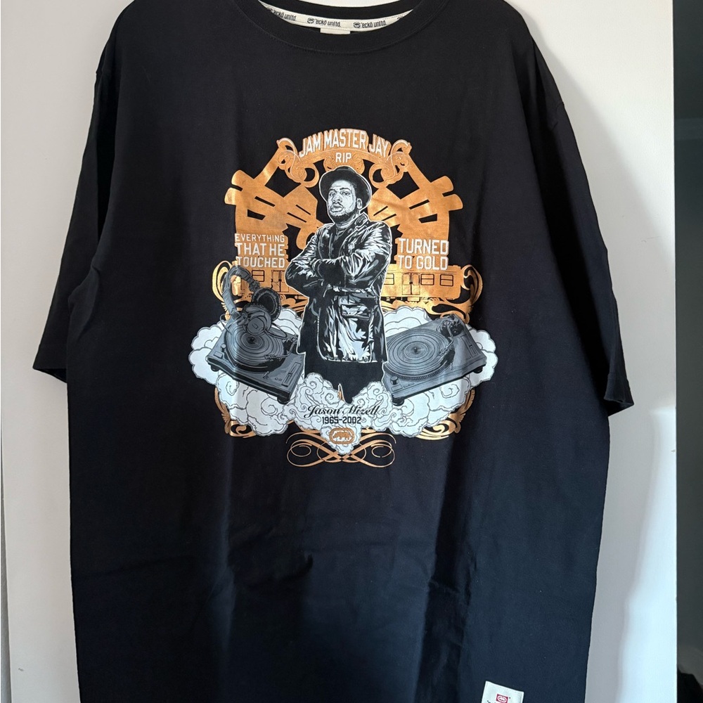 The Vintage Y2k Ecko Unltd Rap Tee RIP Jam Master Jay 2002 Memorial VTG Shirt